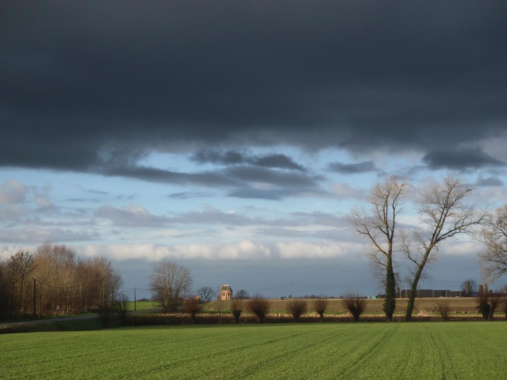 Vila Toetindroaj Kortemark Exteriér fotografie